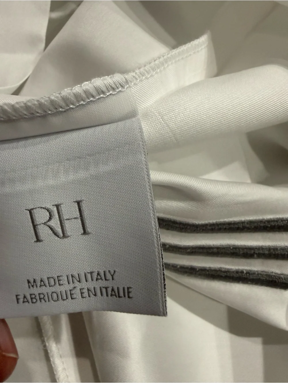 Restoration Hardware Italian Hotel White Pillow triple satin stitch Set 2 King